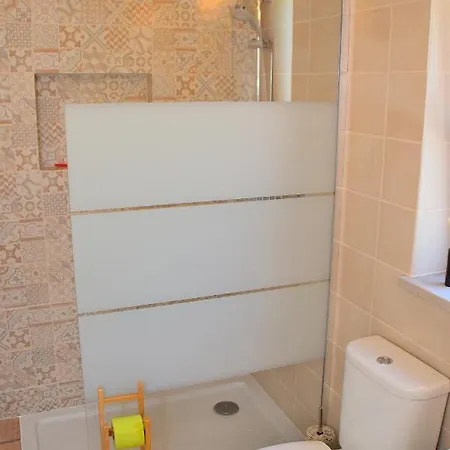Quinta O Ninho Bed & Breakfast *