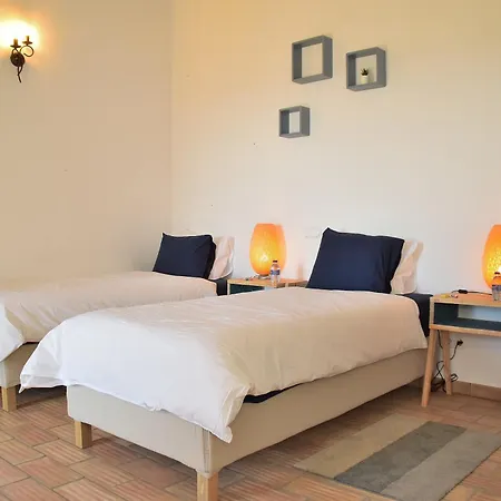 Quinta O Ninho 4* 蒙希克