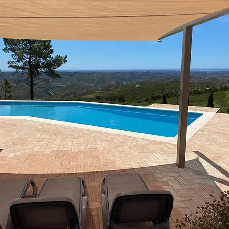Quinta O Ninho Bed & Breakfast