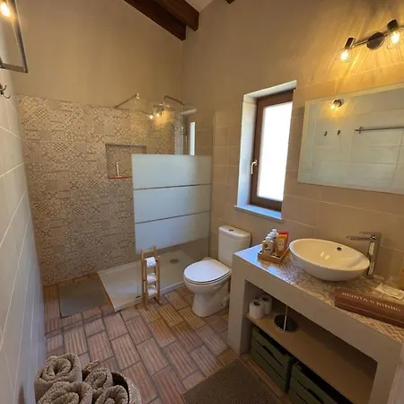 Bed & Breakfast Quinta O Ninho Monchique