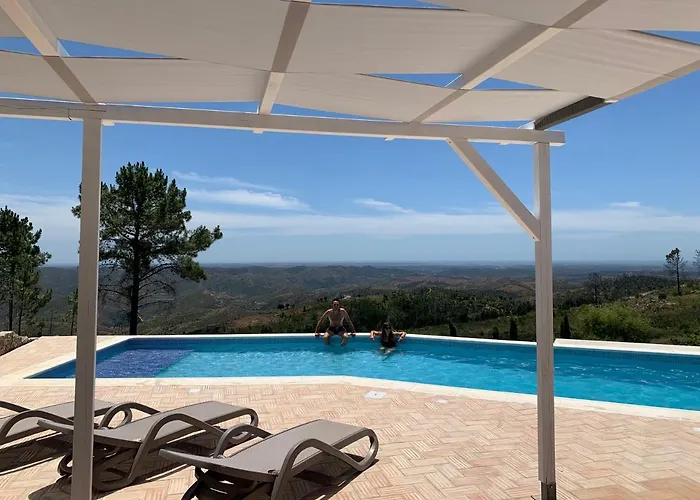 Quinta O Ninho ベッド・アンド・ブレックファスト 4*