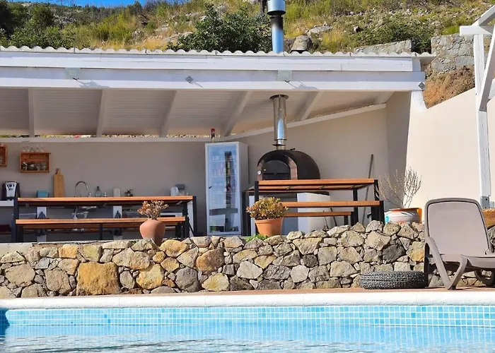 Quinta O Ninho ベッド・アンド・ブレックファスト モンシケ